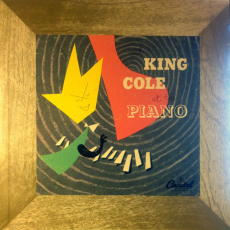 Обложка альбома King Cole at the Piano, Музыкальный Портал α