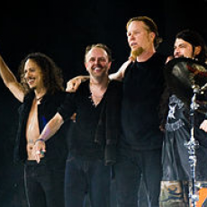 Metallica, Музыкальный Портал α