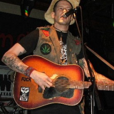 Hank Williams III, Музыкальный Портал α