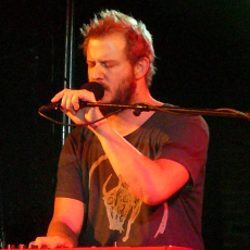 Justin Vernon, Музыкальный Портал α