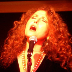 Melissa Manchester, Музыкальный Портал α