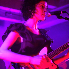 St. Vincent, Музыкальный Портал α