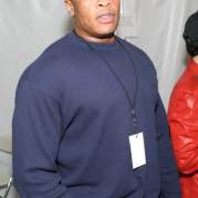 Dr. Dre, Музыкальный Портал α