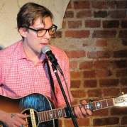 Justin Townes Earle, Музыкальный Портал α