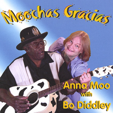 Moochas Gracias, Музыкальный Портал α