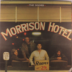 Обложка альбома Morrison Hotel, Музыкальный Портал α