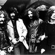 Black Sabbath, Музыкальный Портал α