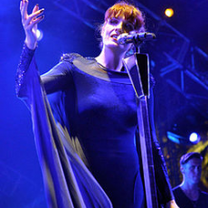 Florence + the Machine, Музыкальный Портал α