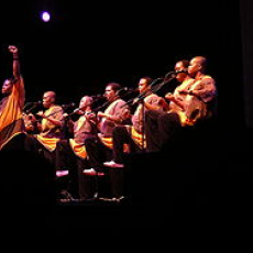 Ladysmith Black Mambazo, Музыкальный Портал α