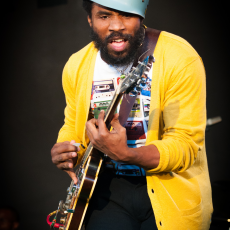 Cody ChesnuTT, Музыкальный Портал α