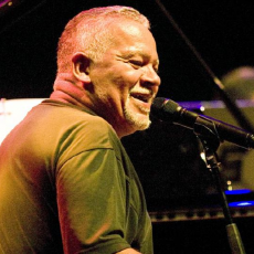 Joe Sample, Музыкальный Портал α