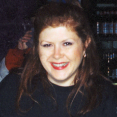 Kirsty MacColl, Музыкальный Портал α