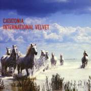 Обложка альбома International Velvet, Музыкальный Портал α
